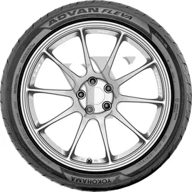Yokohama 225/45 R17 94W Advan Fleva (V701) XL RPB