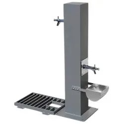 Öffentlicher Parkbrunnen mit Hundenapf h521_44