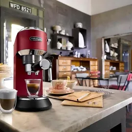 De'Longhi Dedica Style EC 685.R rot