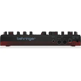 Behringer TD-3-MO-BK Syntezator analogowy linii basowych, Synthesizer