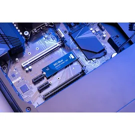 Western Digital WD. Blue® SN5000 NVMeTM PCIe® Gen4, 5.500 MB/s Lesen, 5.000 Schreiben, 1200 TBW SSD, 4 TB SSD M.2 via PCIe, intern