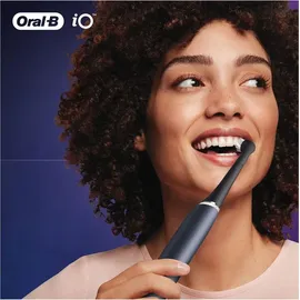 Oral-B iO Ultimative Reinigung Aufsteckbürste schwarz 4 St.