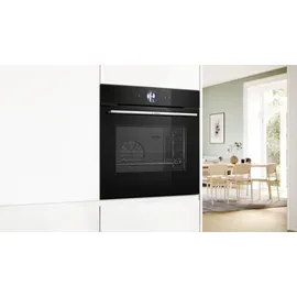 Bosch Serie 8 HBG7363B1 Backofen