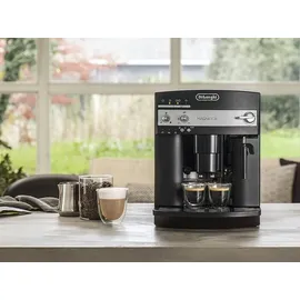 De'Longhi Magnifica ESAM 3000 B schwarz