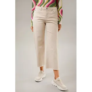 Aniston CASUAL 7/8-Jeans, mit leicht ausgefranstem Beinabschluss, Gr. 40 - N-Gr, sand, , 46805938-40 N-Gr