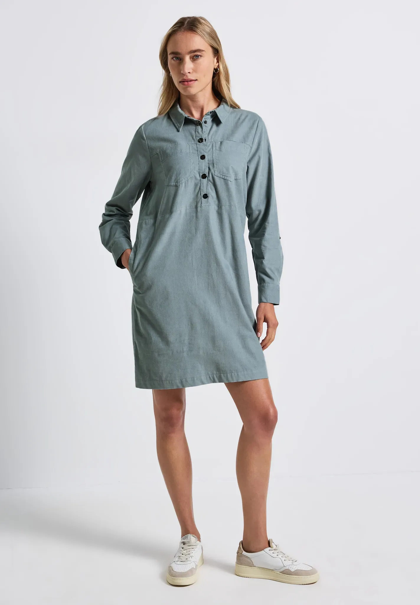 Blusenkleid STREET ONE, Damen, Gr. 46, EURO-Größen, washed blau, Cord, 100% Baumwolle, unifarben, normal kniefrei, V-Ausschnitt, Manschette, Kleider Blusenkleid, aus 100% Baumwolle