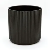 Amazon Basics Rund, Geriffeltes Keramik-Pflanzgefäß, 20.3 cm, Schwarz