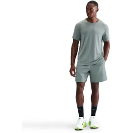Nike Challenger Dri-Fit 7"-Lined Herren Shorts, grün - US: S