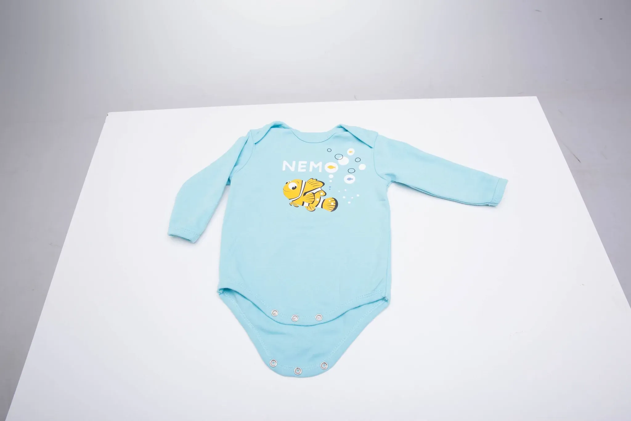 Baby Body Findet Dory