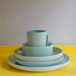 REMEMBER Steingut Tasse "Ola" - spülmaschinengeeignet, matt/glanz