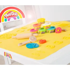 roba x Play-Doh