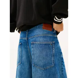 Tommy Hilfiger Shorts TOMMY JEANS "THEO", Herren, Gr. 38, N-Gr, denim schwarz, Denim/Jeans, Obermaterial: 100% Baumwolle, unifarben, relaxed fit kniebedeckend, Hosen Shorts, Relaxed fit mit Taschen