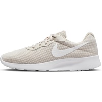 Nike Damen WMNS Tanjun Low Top Schuhe, Lt Orewood BRN/White-Barely Volt-Black, 40 EU - 40 EU