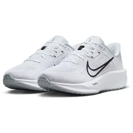 Nike QUEST 6 Herren Schwarz / Weiß 42