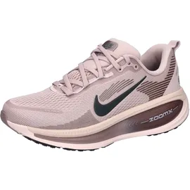 Nike Vomero 18 Damen Slim Particle Rose / Off Noir 40,5