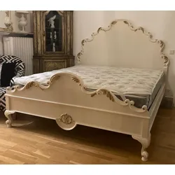 Casa Padrino Barock Doppelbett mit Matratze Creme / Gold - Prunkvolles Massivholz Bett - Schlafzimmer Möbel im Barockstil - Barock Möbel - Barock Einrichtung - Edel & Prunkvoll