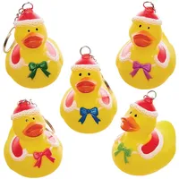 Baker Ross FX443 Weihnachts Bade Ente Schlüsselanhänger - 5er Pack, Kleine Adventskalender Geschenke für Kinder, Partytüten Mitgebsel für Kinder an Weihnachten, Kleine Nikolausgeschenke