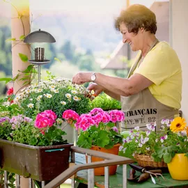 Relaxdays Vogelfutterspender silber 20,0 x 20,0 x 172,0 cm, 1 St.