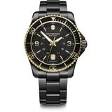 Victorinox Herren Armbanduhr Maverick Large Ø 43mm, Swiss Made, Analog Quarz, Wasserdicht bis 100m, 3-Fach Saphirglas, Edelstahl Armband, Schwarz-Gold/Schwarz, 241884