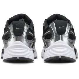 Nike V5 RNR Herren Black/Black/Anthracite 42,5