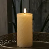 MARELIDA LED Kerze Twist Echtwachs gedrehte Stumpenkerze flackernd H: 15cm Timer creme