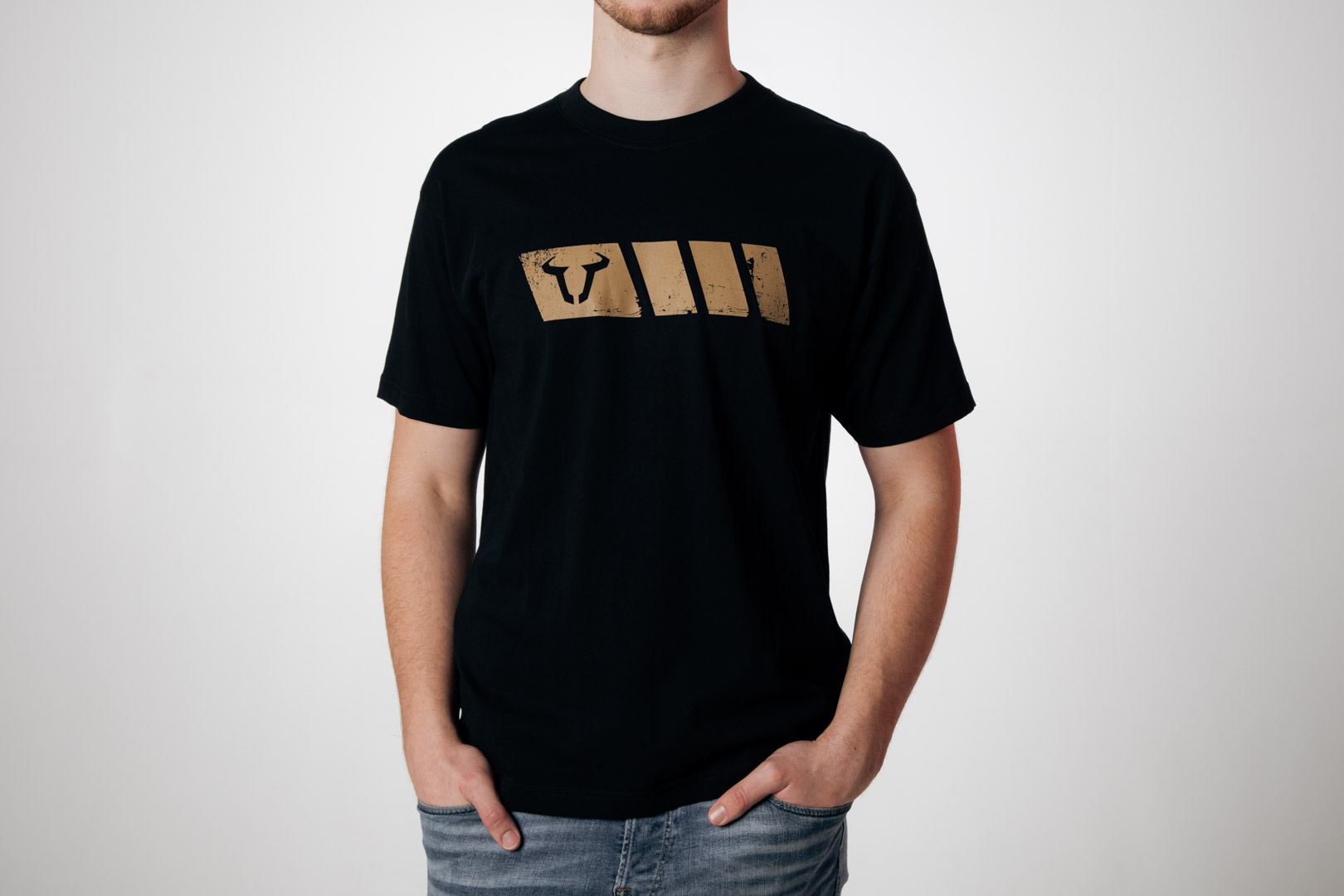 SW-Motech T-Shirt - Legend Gear. Zwart. Mannen. Maat S. Voorman