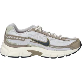 Nike Initiator Herren Light Bone / Cargo Khaki / Limestone 42,5