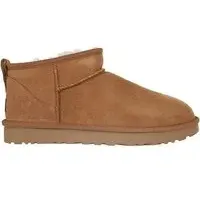 UGG Stiefel - W Classic Ultra Mini Boots - Gr. 10 - in Braun - für Damen
