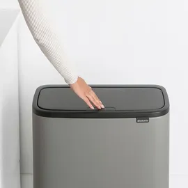 Brabantia Bo Touch Bin 33 l mineral concrete grey