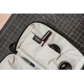 Moment Everything Tech Mini Organizer Schwarz