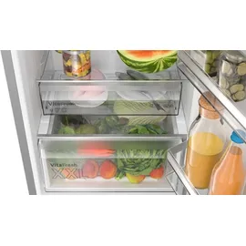 Bosch Serie 4 KGN392ICF Kühl-Gefrierkombination (363 l, 2030 mm hoch, Edelstahl)