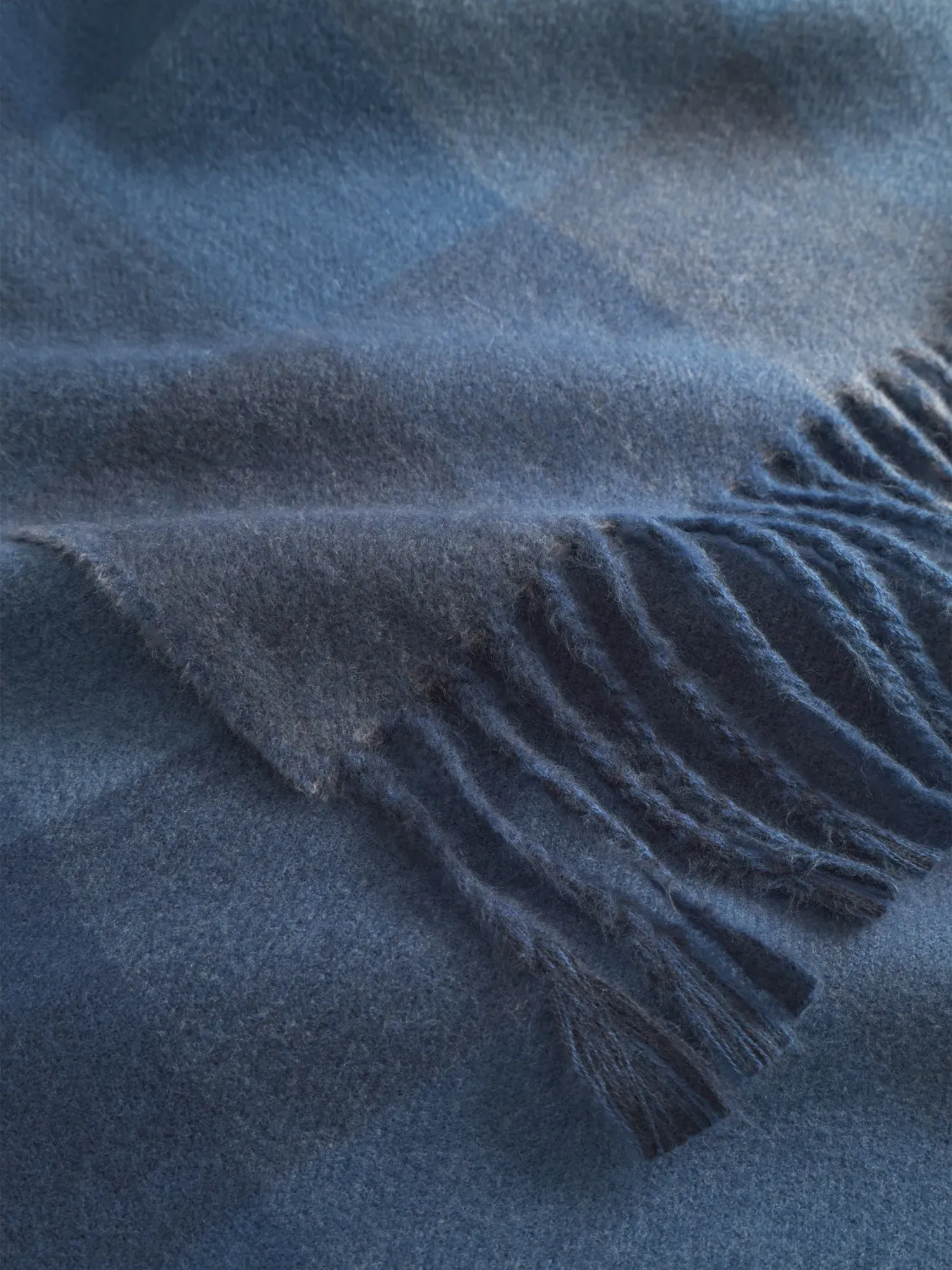 Cape aus kuscheliger Viskose-Mischung Blau