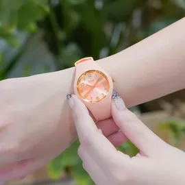 ICE-Watch ICE WATCH Damenuhr ICE duo chic Peach Fuzz 023277
