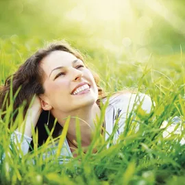 EMOS - Funk-Wetterstation mit Außensensor - Touchscreen-Farbdisplay, Thermometer, Hygrometer, Barometer, Wettervorhersage - DCF Funkuhr - 13 Funktionen - inkl. Netzteil, Wand-/Tischhalterung