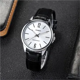 Casio MTP-V005L-7B Leder 40 mm MTP-V005L-7B