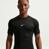 Nike Pro Dri-FIT Tight kurzarm Fitnessshirt Herren 010 black/white XXL