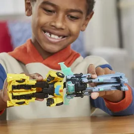 Hasbro Transformers EarthSpark Cyber-Combiner Bumblebee und Mo Malto