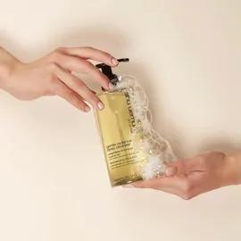 SHU Uemura Gentle Radiance Shampoo 400 ml