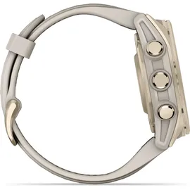 Garmin fenix 8 AMOLED 43 mm sapphire, nebelgrau / softgold Titan mit QuickFit Silikon-Armband 20 mm