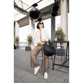 Reisenthel shopper M glossy dots black -