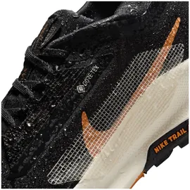 Nike Pegasus Trail 5 Damen Slim Off Noir/Pale Ivory/Black/Mona 40