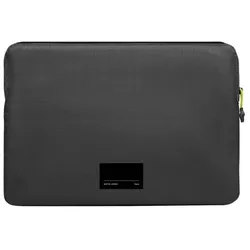 Native Union Ultralight Sleeve for MacBook 16  Black