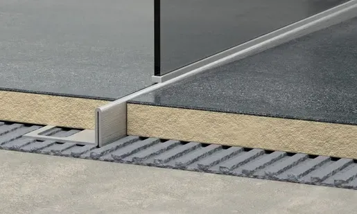 Leist Links Havos Gebürstet, Edelstahl, Länge 150 cm, Kantenhöhe 12 mm, SPNRZK12150L
