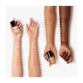 Giorgio Armani Luminous Silk Foundation Nr. 4 18 ml
