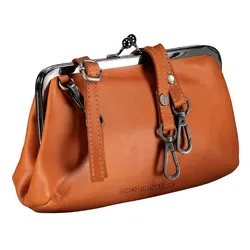 The Chesterfield Brand Umhängetasche Andrade mit Bügelverschluss Cognac Damen 