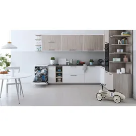 Indesit D2F HK26 Freistehend 14 maßgedecke, E