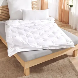 Traumschlaf Faserdecke Down Touch Active Vierjahreszeiten, Füllung: 100% Polyester 160x210 cm - weiß