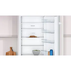 Constructa CK587VSE0 Einbau-Kühlgefrierkombination (270 l, 1772 mm hoch)