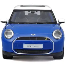 MAISTO Mini Cooper SE (J01) ́24 1:24 Modellauto