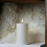 Deluxe Homeart LED Kerze Mia Echtwachs flackernd H: 12,5cm D: 7,5cm creme